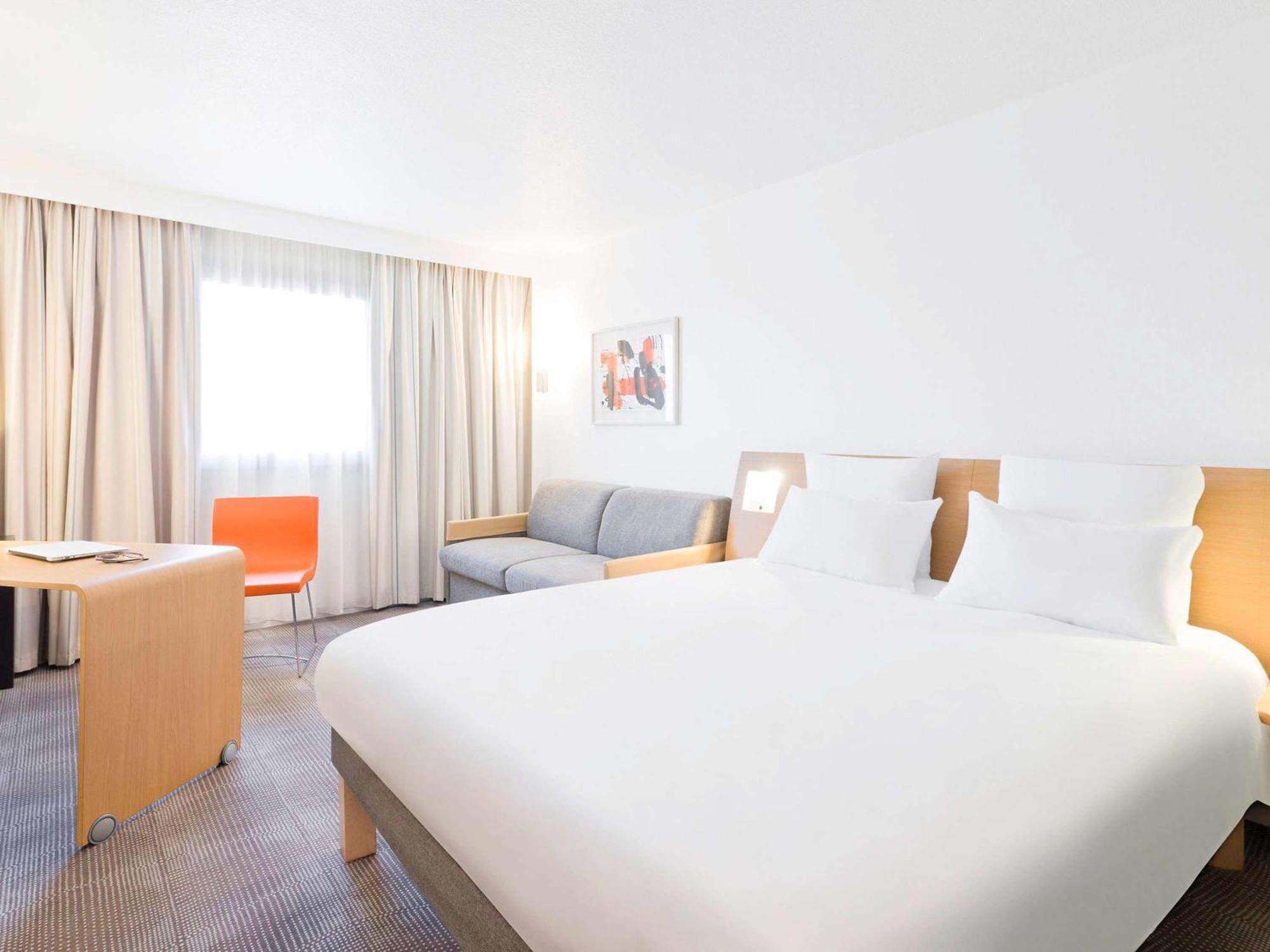 Novotel Toulouse Purpan Aéroport Esterno foto