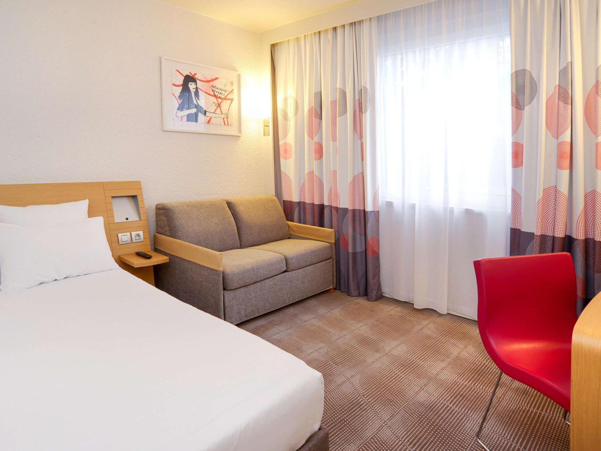 Novotel Toulouse Purpan Aéroport Esterno foto