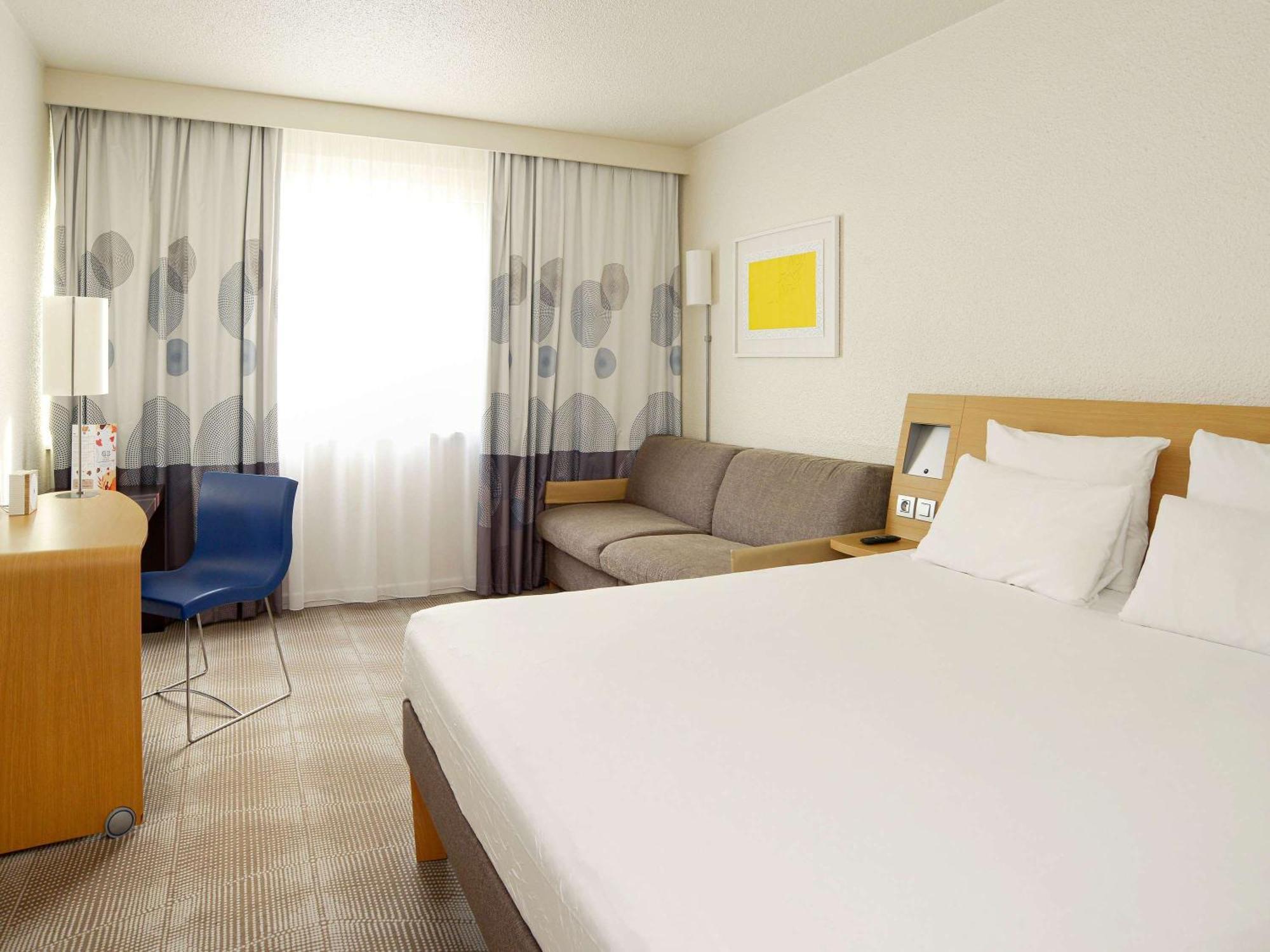 Novotel Toulouse Purpan Aéroport Esterno foto