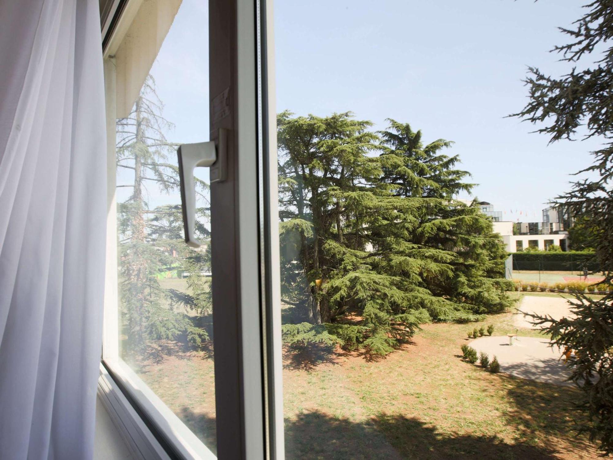 Novotel Toulouse Purpan Aéroport Esterno foto
